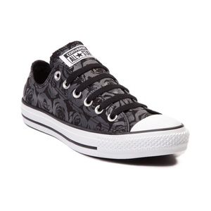 Converse ladies black with silver rose sneakers